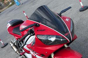 Yamaha r1