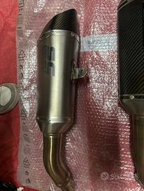 Accessori e scarichi per GSX-S750 Yugen