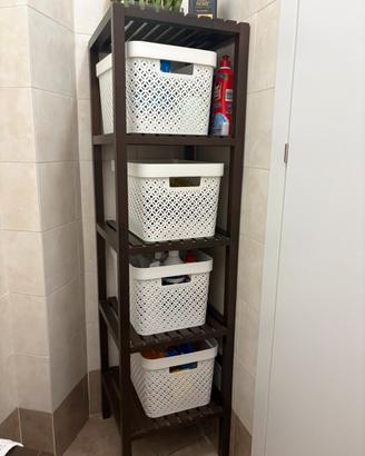 Scaffale ikea e sgabello contenitore