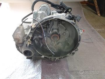 CAMBIO 5 MARCE VW LUPO 1.0 BENZINA ANNO 2000