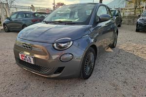 Fiat 500 500e Berlina 42 kWh La Prima