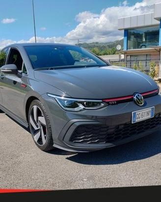 Volkswagen Golf GTI 2.0 TSI GTI DSG