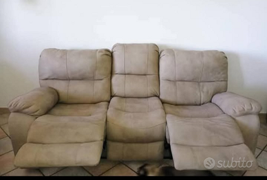 Pari a Nuovo mai usato, solo tenuto come arredo, m