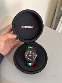 Orologio Scuderia Ferrari completo di corredo