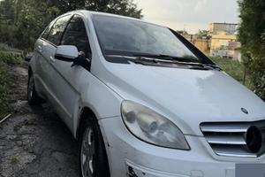Mercedes Classe B GPL - 170.000km-Da ripristinare