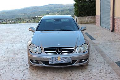 Mercedes-Benz CLK 220 CDI