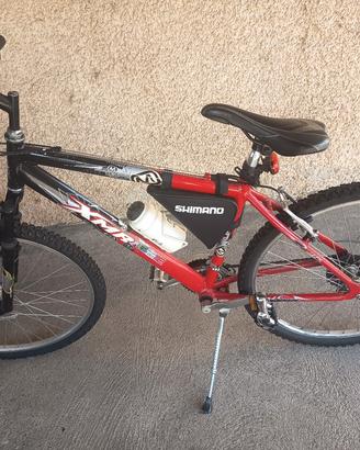 Mountain Bike XMR 26 con accessori Shimano