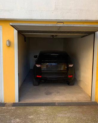 Box / Garage di 15 m² a Pove del Grappa