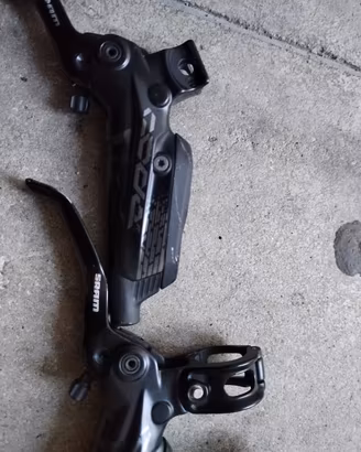 freni sram code 4 pistoncini