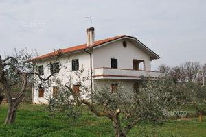 Porzione di casale di campagna