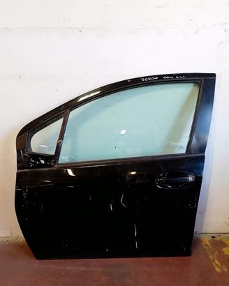 Porta anteriore sinistra Toyota Yaris (2011 - 2015