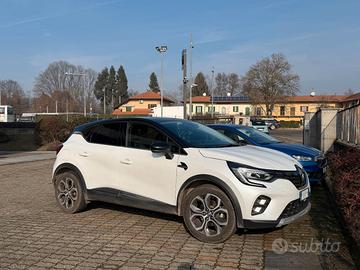 Renault Capture 1.6 E-Tech phev Techno 160cv auto