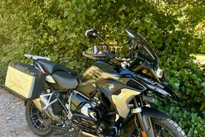 BMW 1250 GS ULTIMATE Edition triple Black 9470km
