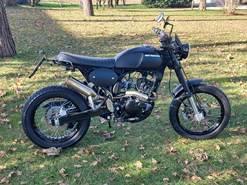 Verve Moto Tracker 125