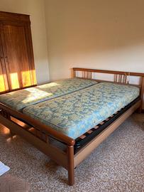 Letto matrimoniale Struttura con doghe incluse