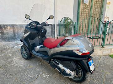 Piaggio MP3 400cc