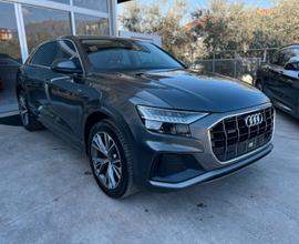 Audi Q8 45 TDI quattro tiptronic S LINE