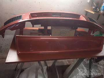 Spoiler posteriore punto 