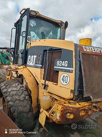 Pala gommata Caterpillar 924G per ricambi