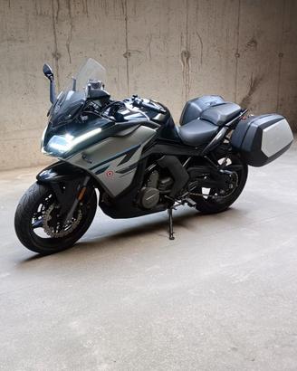 Scopri questa CFMOTO 650GT del 2022