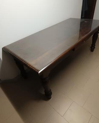 tavolo in noce 