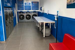 Lavanderia self
