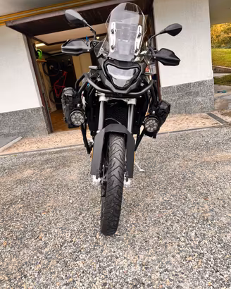 BMW F900GS