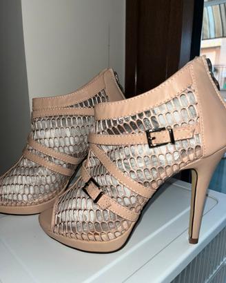 Scarpa elegante color “carne Roseo “