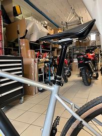 Bici e-bike Focarini Gravel Askoll 90 Nm Asti