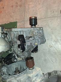 Cambio toyota auris 1.6 16v 1zr-fae 6 marce