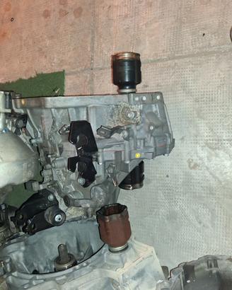 Cambio toyota auris 1.6 16v 1zr-fae 6 marce