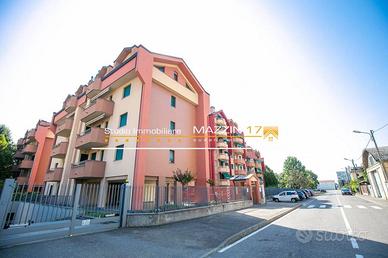 Appartamento di 92 m² con 3 locali e box auto a Li