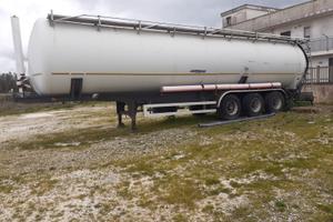Cisterna silos per granuli e sfarinati