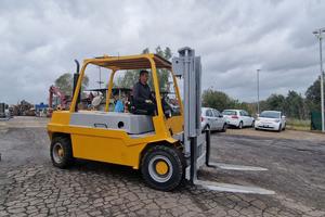 Carrello elevatore pieralisi 65 quintali