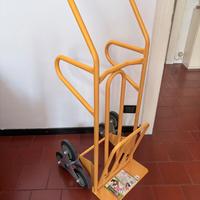 Carrello saliscale