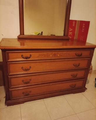 Comò in legno 