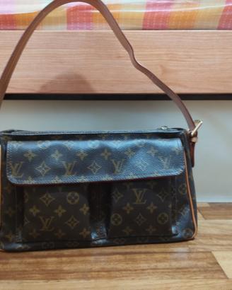 borsa marrone a spalla da donna