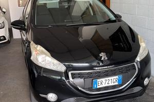 Peugeot 208 1.2 VTi 82 CV 5 porte Allure