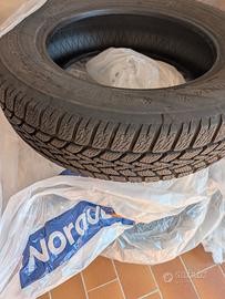 Set 4 Pneumatici Invernali Dunlop 165/70 R14
