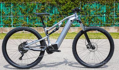 ROCK RIDER EBIKE E-EXPL 500 S grigio 29 Usata POCO