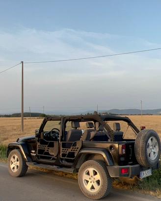 Jeep wrangler sahara sport jku