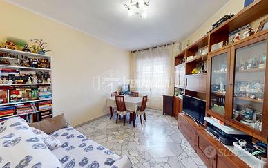AMPIO BILOCALE IN ZONA SERVITA