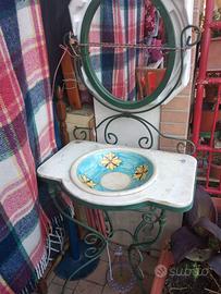 specchio e lava mani 