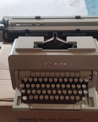 Olivetti 98 con telo copri polvere originale 