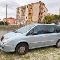Lancia Phedra 2.2 jtd Executive 7 POSTI