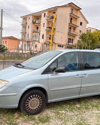 Lancia Phedra 2.2 jtd Executive 7 POSTI