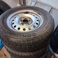 cerchi auto più copertoni