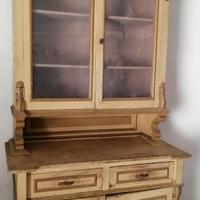 Credenza antica inizi 900 con colore ancora origin