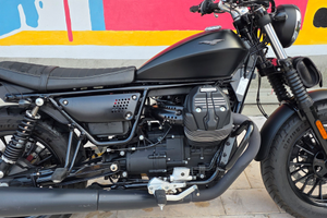 Moto Guzzi V9 Bobber