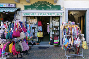 Negozio attività commercio